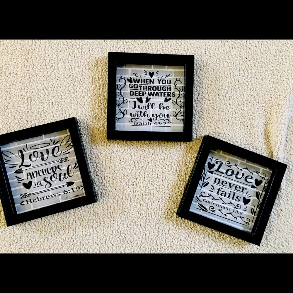 Beautiful hand made scriptural signs, 6”x 6”, set $22